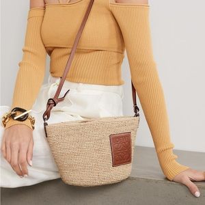 Loewe Paula's Ibiza Pochette Leather-trimmed Woven Raffia Shoulder bag